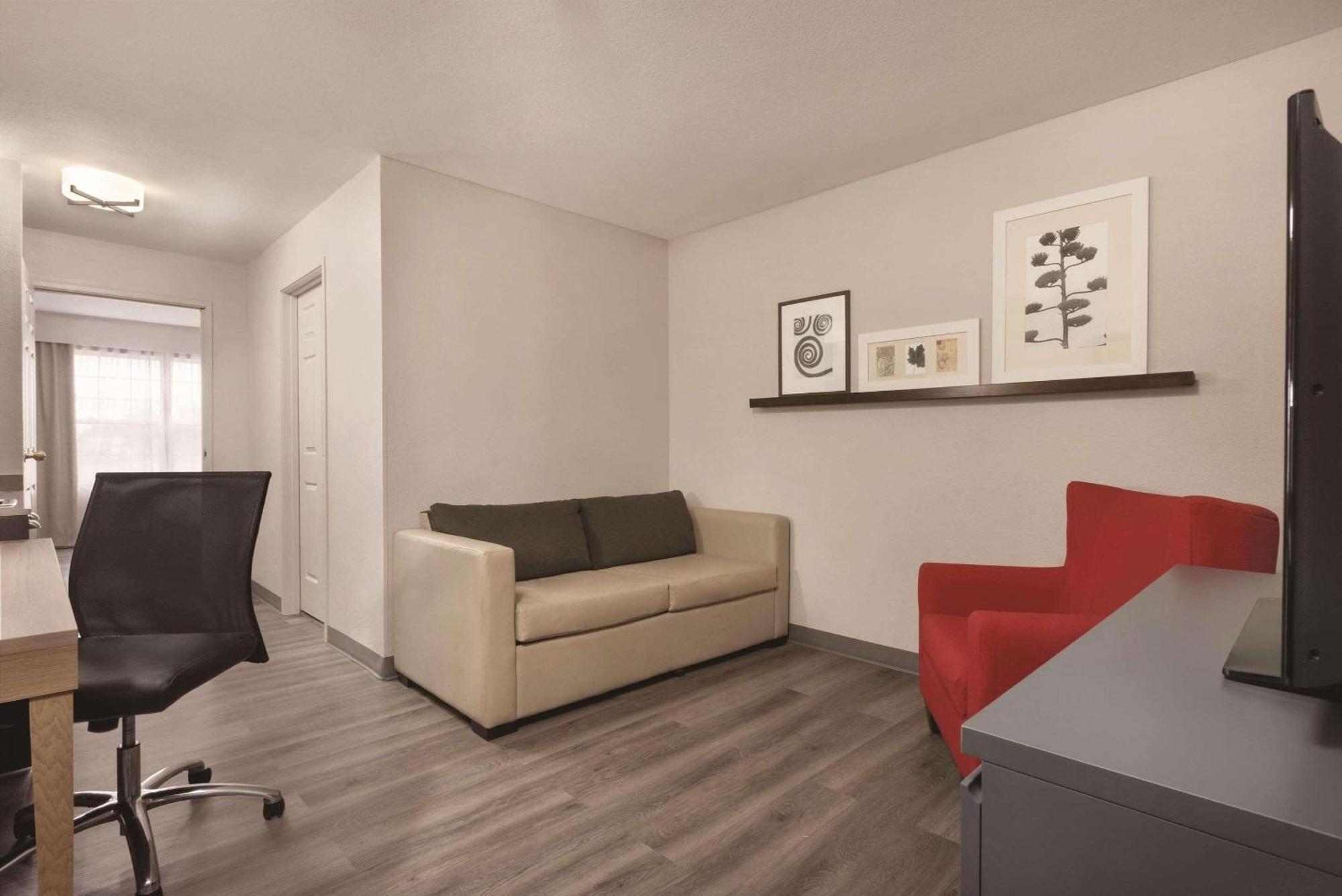 Country Inn & Suites By Radisson, Waterloo, Ia Extérieur photo