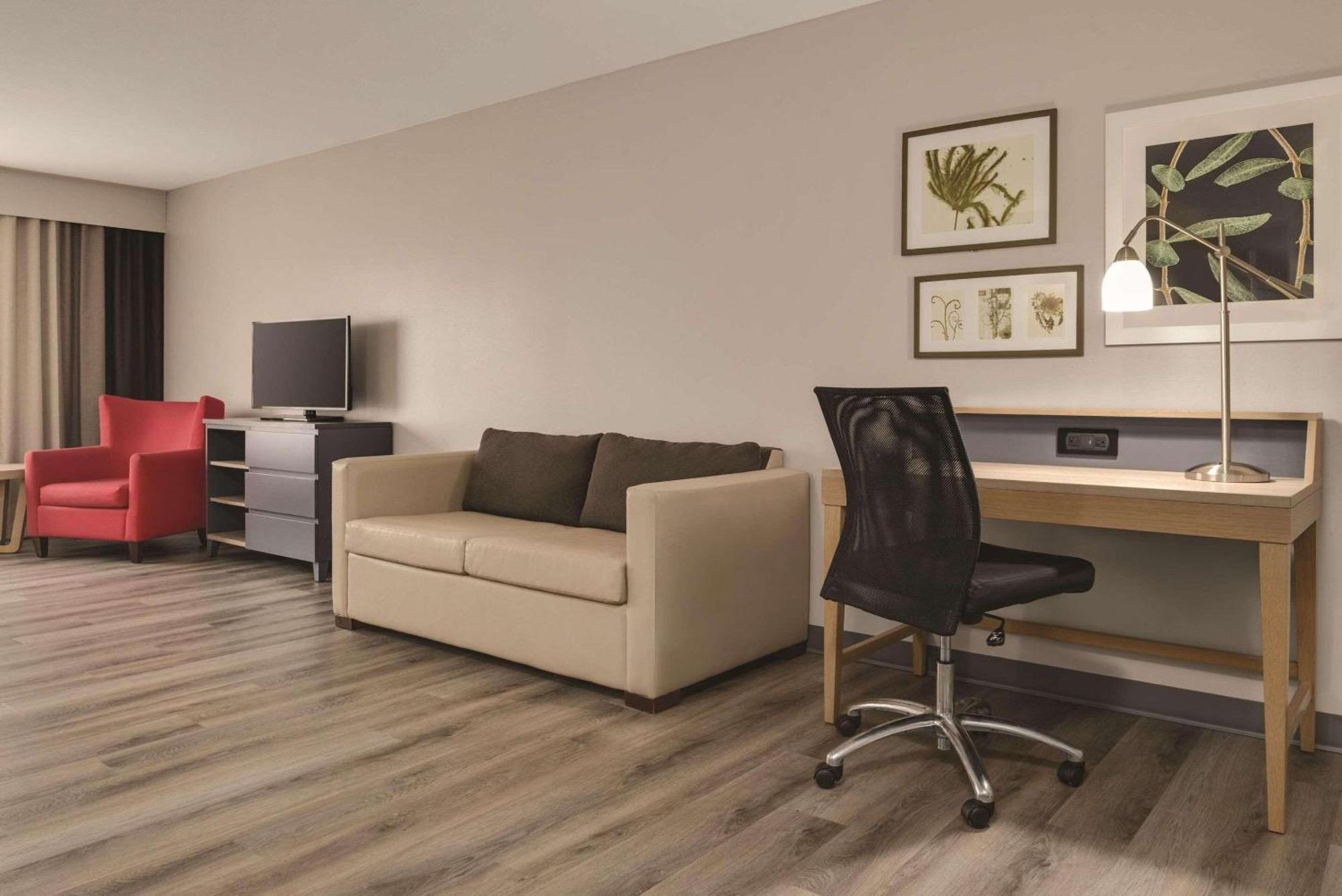 Country Inn & Suites By Radisson, Waterloo, Ia Extérieur photo
