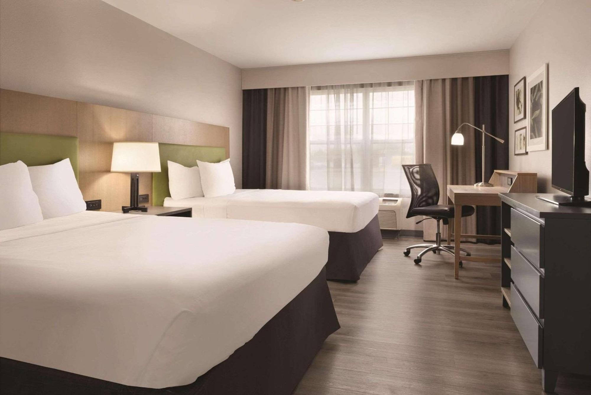 Country Inn & Suites By Radisson, Waterloo, Ia Extérieur photo